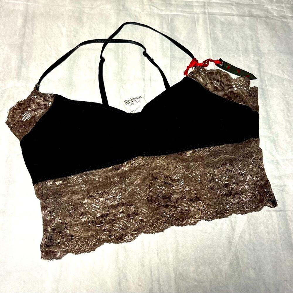 Poof Bralette NWT M